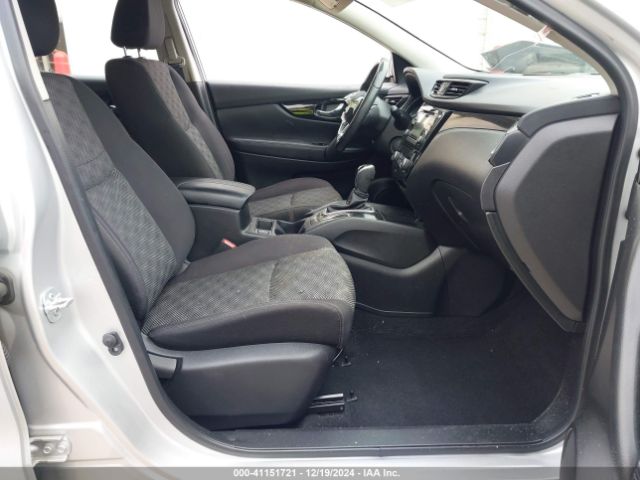 JN1BJ1CP0HW022919 Nissan Rogue Sport Sv