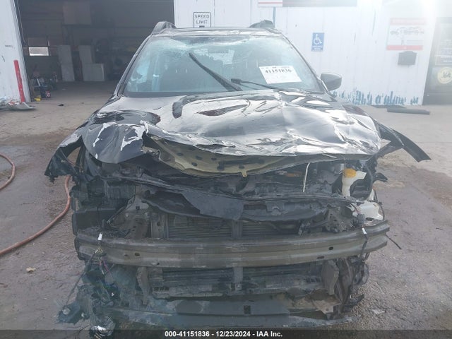 4S4BTAFC2P3139235 Subaru Outback Premium