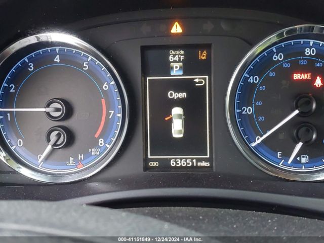 5YFBURHE5JP800964 Toyota Corolla Xle