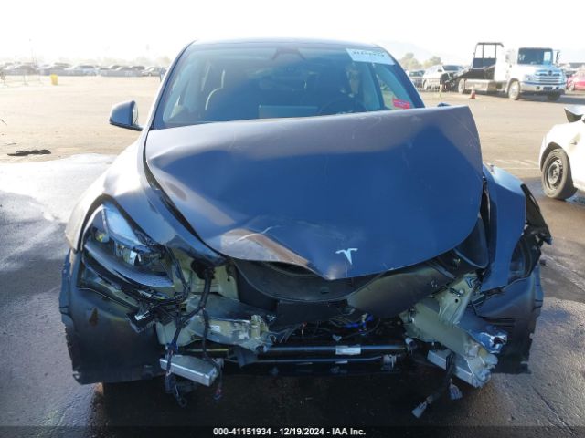 7SAYGDEEXRA270975 Tesla Model Y Long Range Dual Motor All-wheel Drive