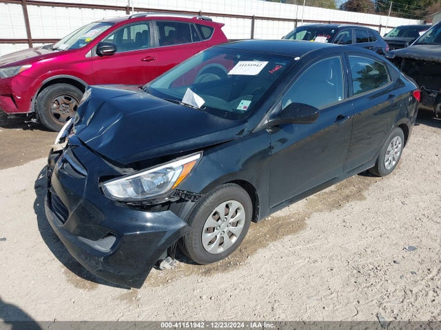 Hyundai ACCENT SE 2017 KMHCT4AE8HU242735 Image 2