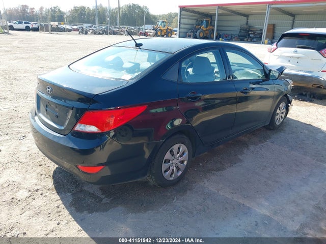 Hyundai ACCENT SE 2017 KMHCT4AE8HU242735 Image 4