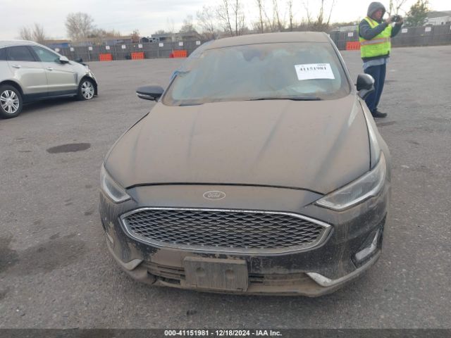 3FA6P0D92KR207688 Ford Fusion Titanium