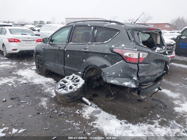 1FMCU9G99HUE78637 Ford ESCAPE SE