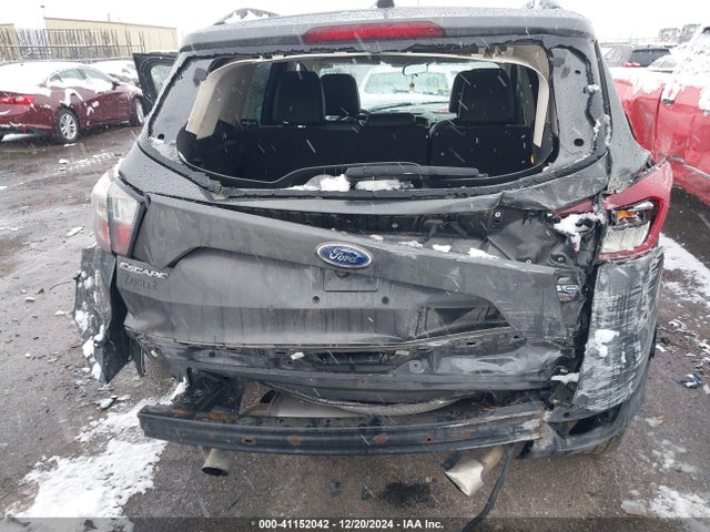 1FMCU9G99HUE78637 Ford ESCAPE SE