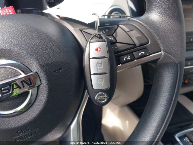 JN1BJ1CP8JW184996 Nissan Rogue Sport Sv