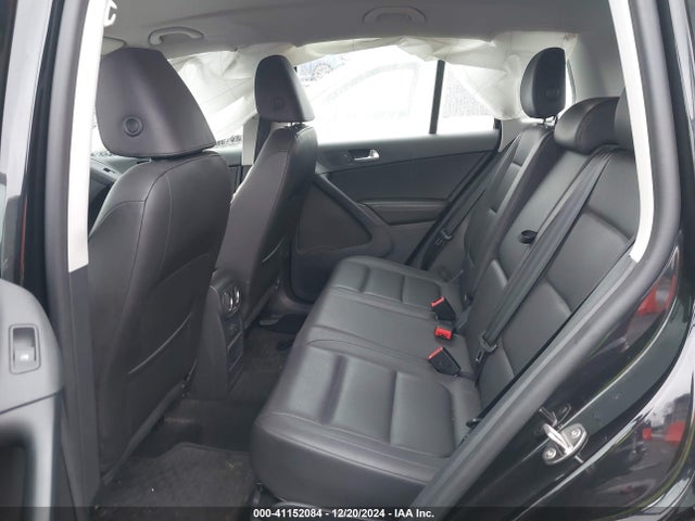 WVGAV7AX1HW511974 Volkswagen Tiguan 2.0t S