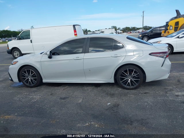 Toyota CAMRY SE 2024 4T1G11AK1RU238569 Image 14
