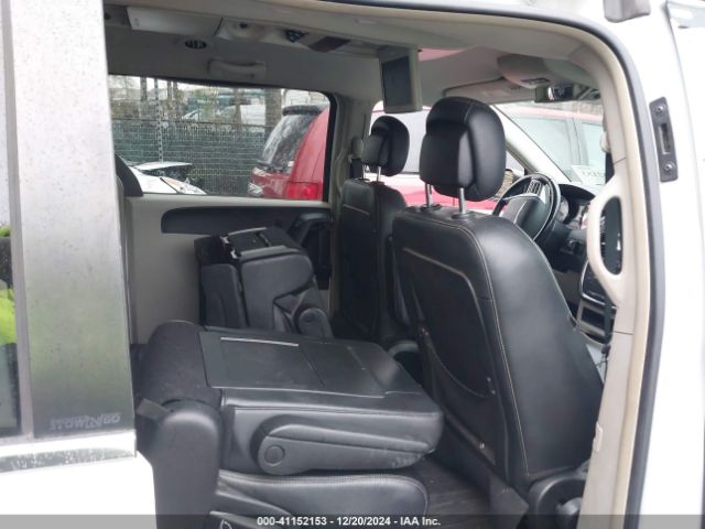 2C4RC1BG8ER124092 Chrysler Town & Country Touring