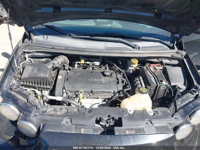 Chevrolet Sonic Lt Auto 2016 1G1JC6SH3G4109548 Image 10