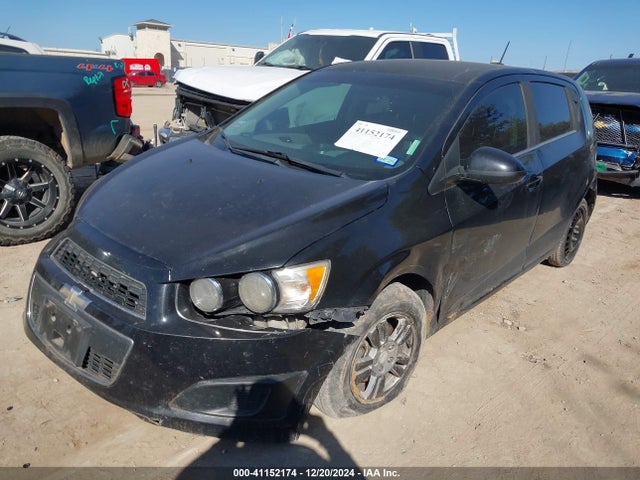 Chevrolet Sonic Lt Auto 2016 1G1JC6SH3G4109548 Image 2