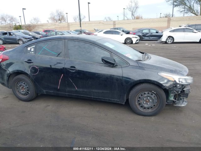 3KPFK4A79HE091828 KIA FORTE LX