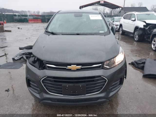 3GNCJKSBXLL112307 Chevrolet Trax Fwd Ls