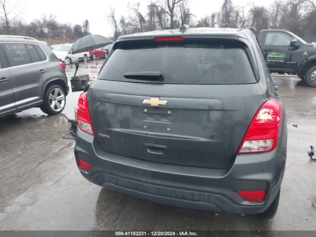 3GNCJKSBXLL112307 Chevrolet Trax Fwd Ls