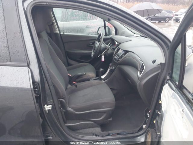 3GNCJKSBXLL112307 Chevrolet Trax Fwd Ls