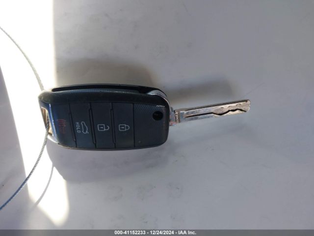 KNADM4A36F6444105 KIA RIO LX