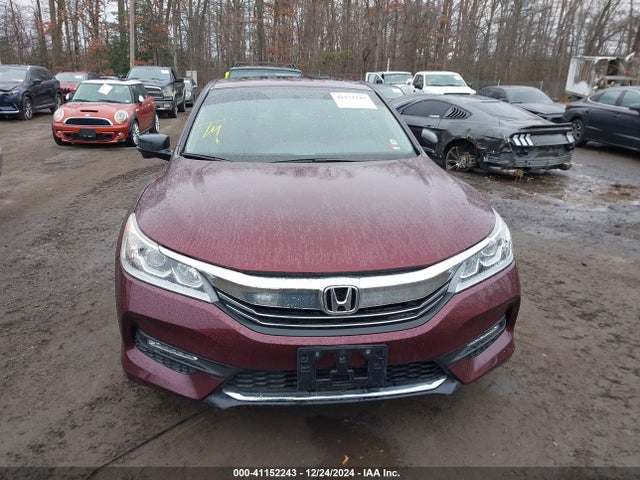 Honda Accord 2017 1HGCR2F72HA129755 Image 25