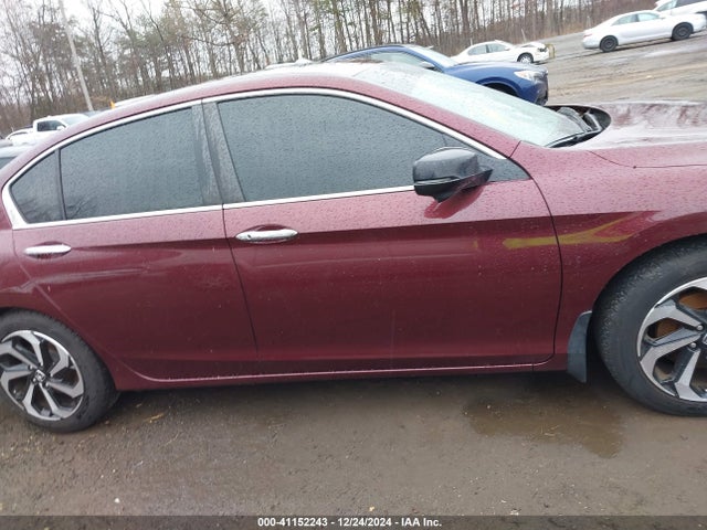 Honda Accord 2017 1HGCR2F72HA129755 Image 26