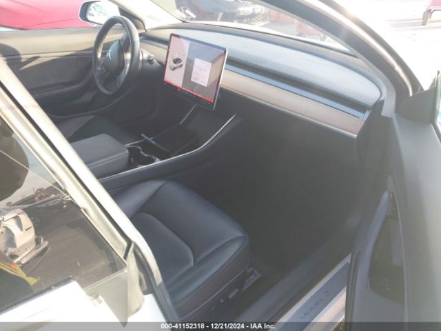 5YJ3E1EB6JF131130 Tesla Model 3 Long Range/performance
