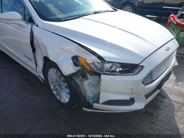 Ford Fusion Hybrid Se 2015 3FA6P0LU7FR189412 Image 6
