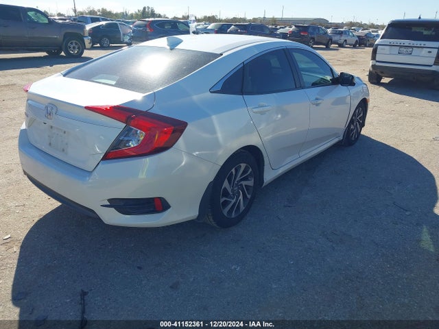 Honda CIVIC EX 2018 2HGFC2F7XJH533537 Image 4