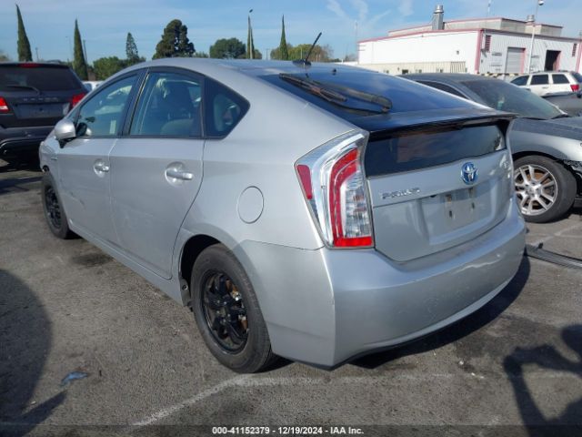 JTDKN3DU7F1974909 Toyota Prius