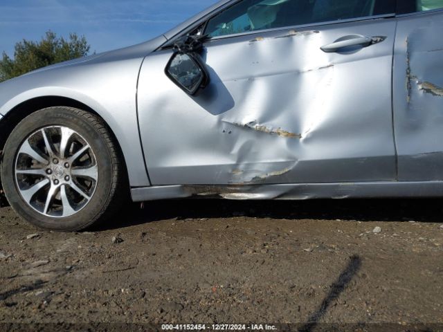 19UUB1F33FA005779 Acura TLX