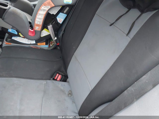 4S3BNAB69J3037579 Subaru Legacy 2.5i