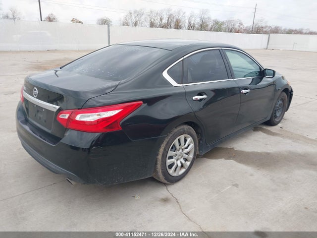 Nissan Altima 2.5 S 2017 1N4AL3AP6HN349600 Image 4