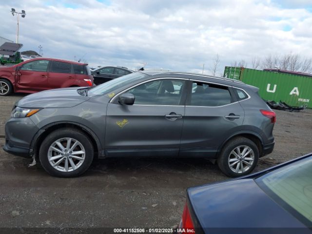 JN1BJ1CR7KW320828 Nissan Rogue Sport Sv