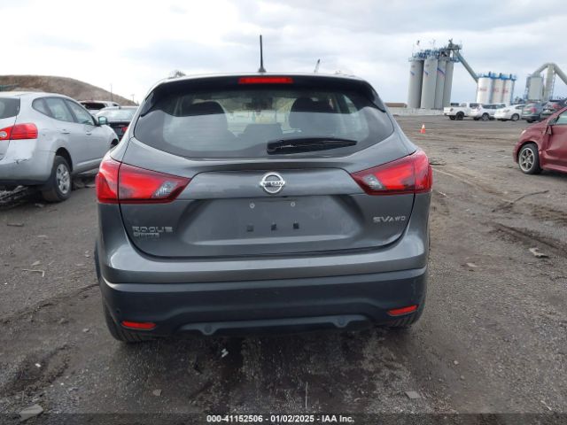 JN1BJ1CR7KW320828 Nissan Rogue Sport Sv