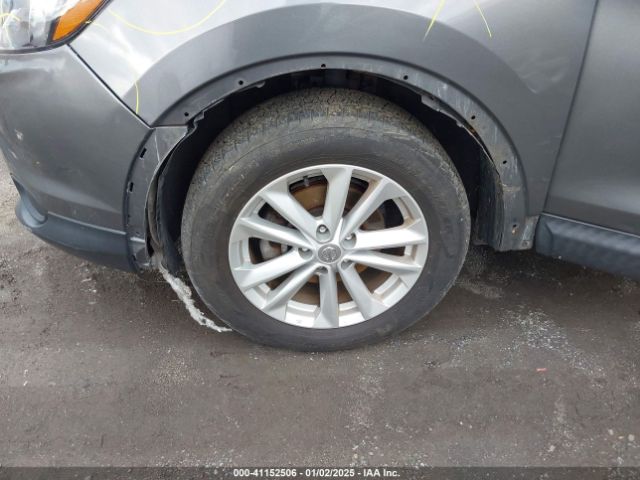JN1BJ1CR7KW320828 Nissan Rogue Sport Sv