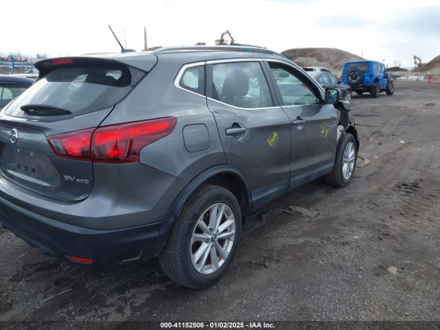 JN1BJ1CR7KW320828 Nissan Rogue Sport Sv