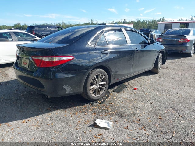 4T1BF1FK8HU783297 Toyota CAMRY SE