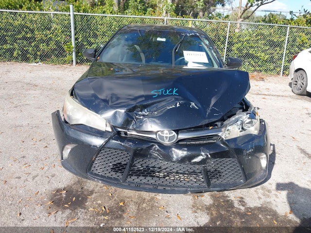 4T1BF1FK8HU783297 Toyota CAMRY SE