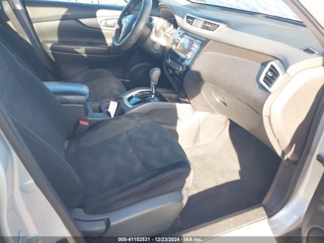 5N1AT2MM0GC798752 Nissan ROGUE SV