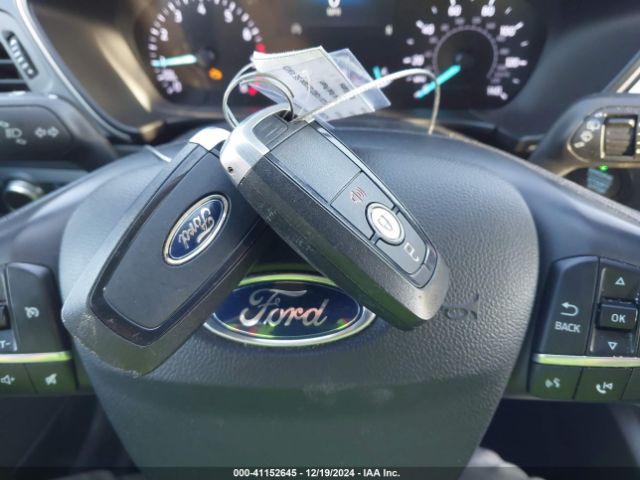 1FMCU9G6XLUB67975 Ford ESCAPE SE