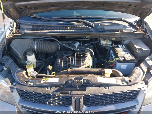 2C4RDGEG5JR336406 Dodge Grand Caravan Gt