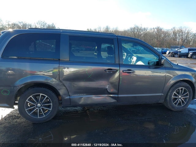 2C4RDGEG5JR336406 Dodge Grand Caravan Gt