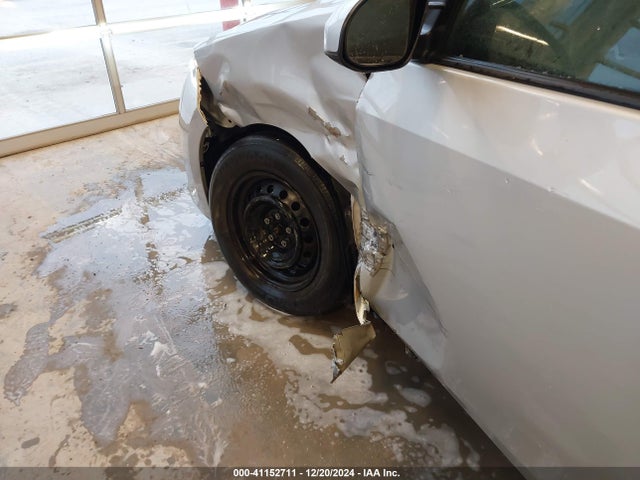 Toyota COROLLA L 2019 2T1BURHE3KC142675 Image 18