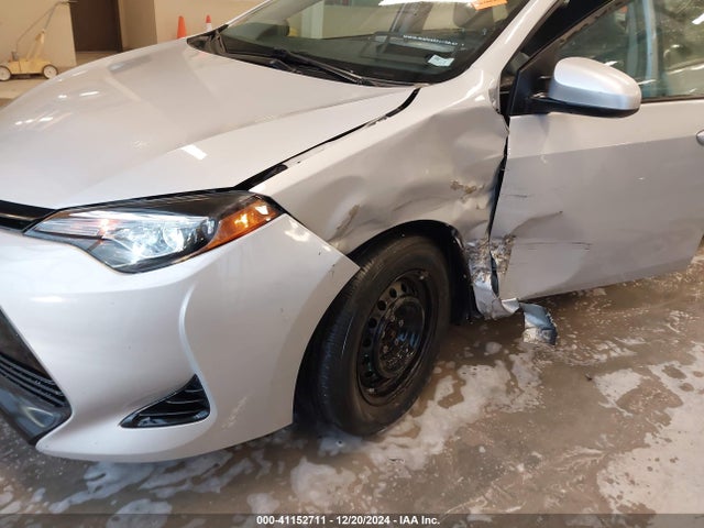 Toyota COROLLA L 2019 2T1BURHE3KC142675 Image 19