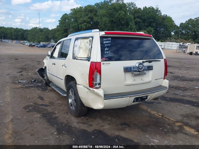 2008 CADILLAC ESCALADE 1GYEC63868R197355 Photo 2