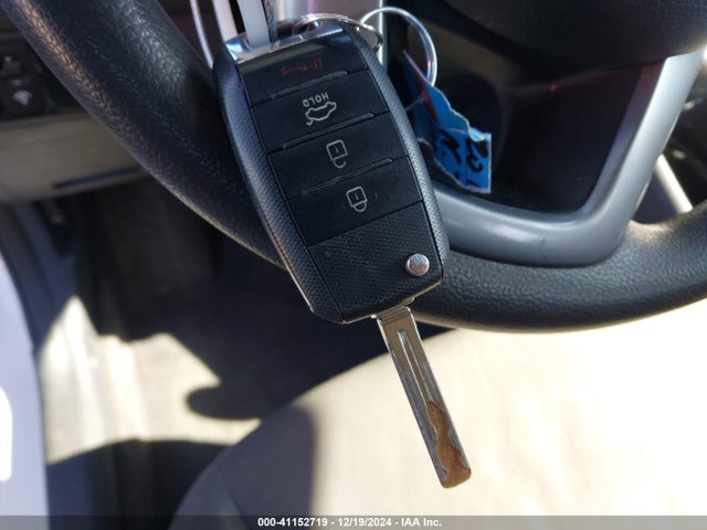 KIA RIO LX 2016 KNADM4A32G6613084 Image 11