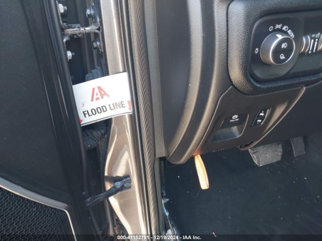 1C6SRFDT4KN791846 RAM 1500 Laramie  4x4 6'4 Box