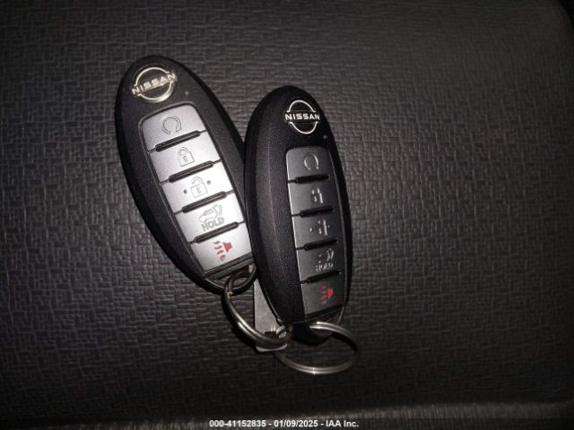 5N1BT3BB6NC671139 Nissan Rogue Sv Intelligent Awd