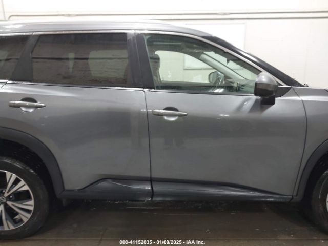 5N1BT3BB6NC671139 Nissan Rogue Sv Intelligent Awd