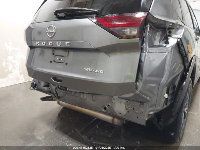 5N1BT3BB6NC671139 Nissan Rogue Sv Intelligent Awd
