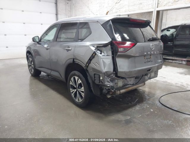 5N1BT3BB6NC671139 Nissan Rogue Sv Intelligent Awd