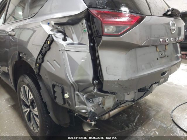 5N1BT3BB6NC671139 Nissan Rogue Sv Intelligent Awd