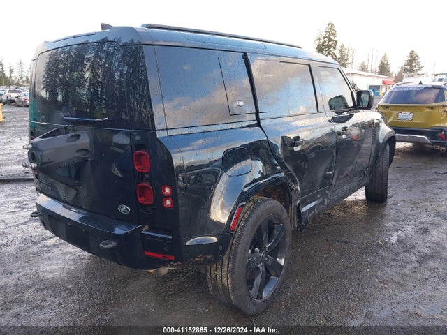 SALE37RUXN2092086 Land Rover Defender 110 X-dynamic Hse